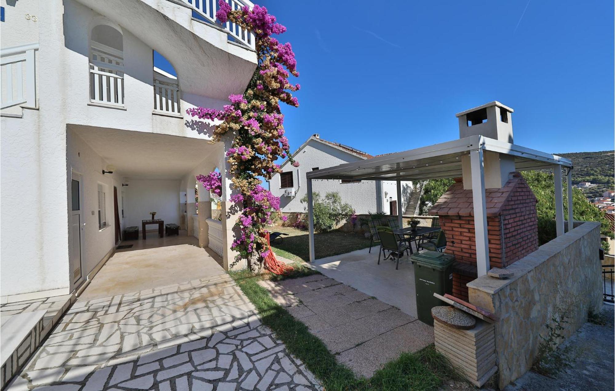 2 Bedroom Cozy Apartment In มารีนา ภายนอก รูปภาพ